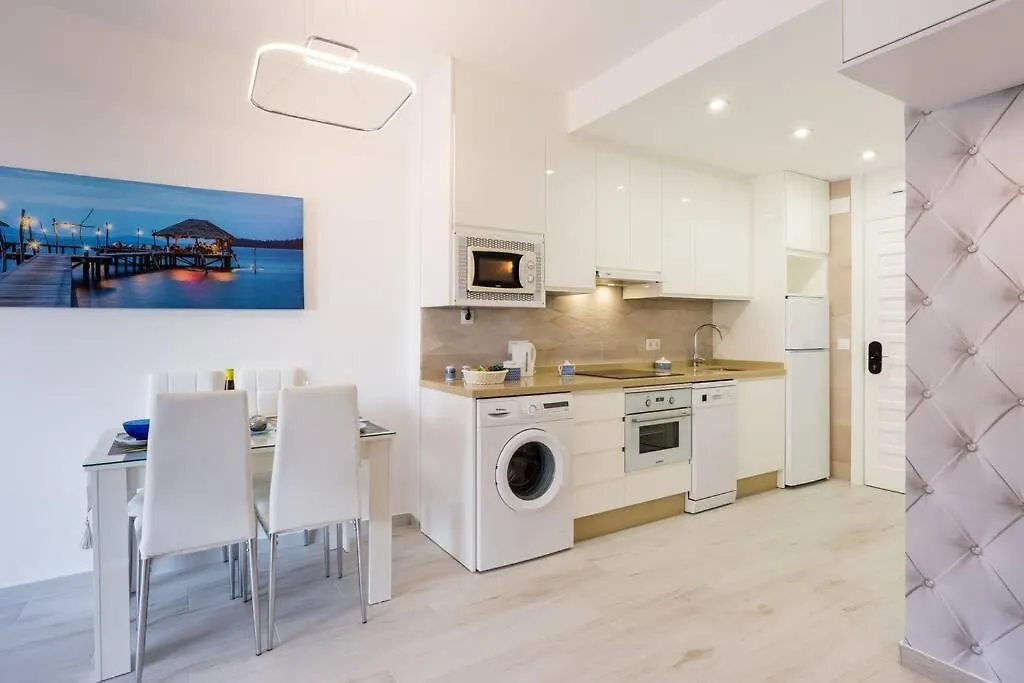 Sol Apartment - C&G Benal Beach Benalmadena
